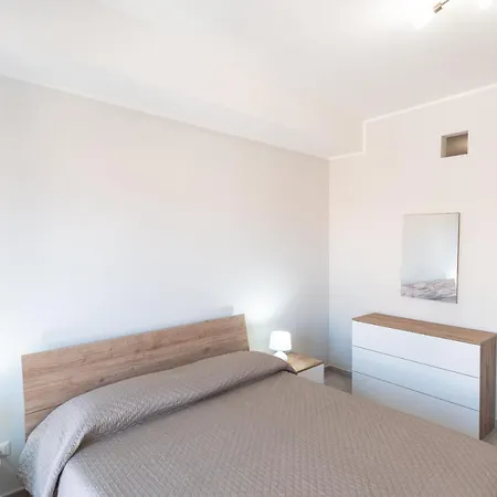 Apartment Moderno In Centro Citta Sant'Agata di Militello