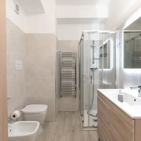Moderno In Centro Citta