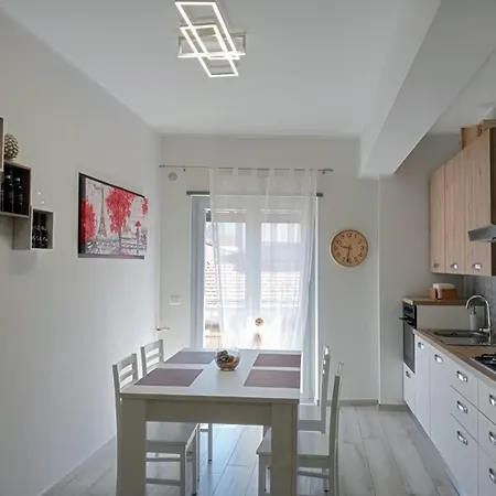 Moderno In Centro Citta Apartment *