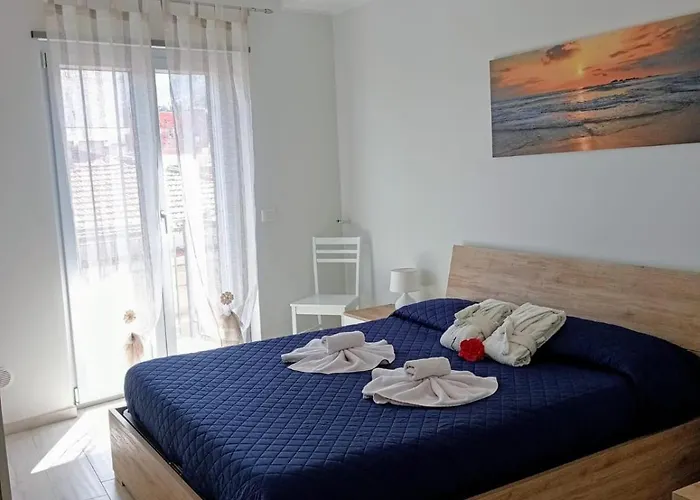 Lejlighed Moderno In Centro Citta Sant'Agata di Militello